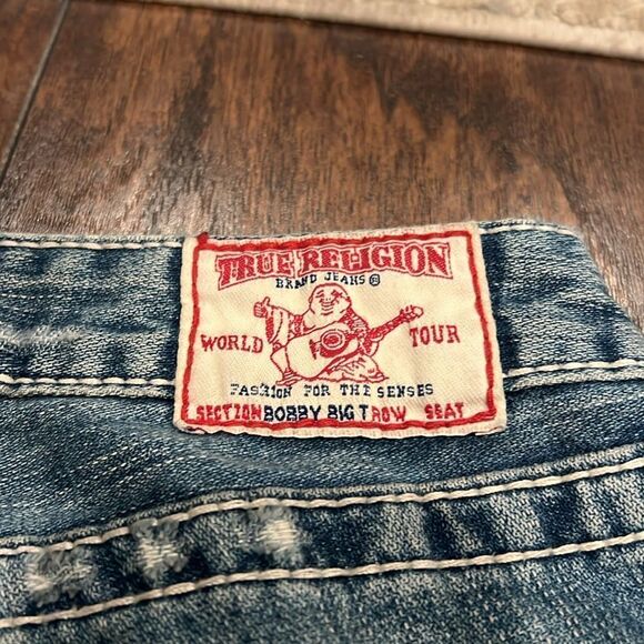 True religion Bobby jeans size 29 by 31 distressed made in USA raw hem in GUC - Picture 8 of 13
